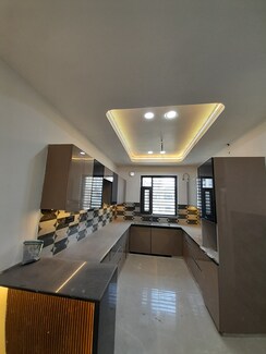 3 BHK + Basement Builder Floor For Sale in BPTP District