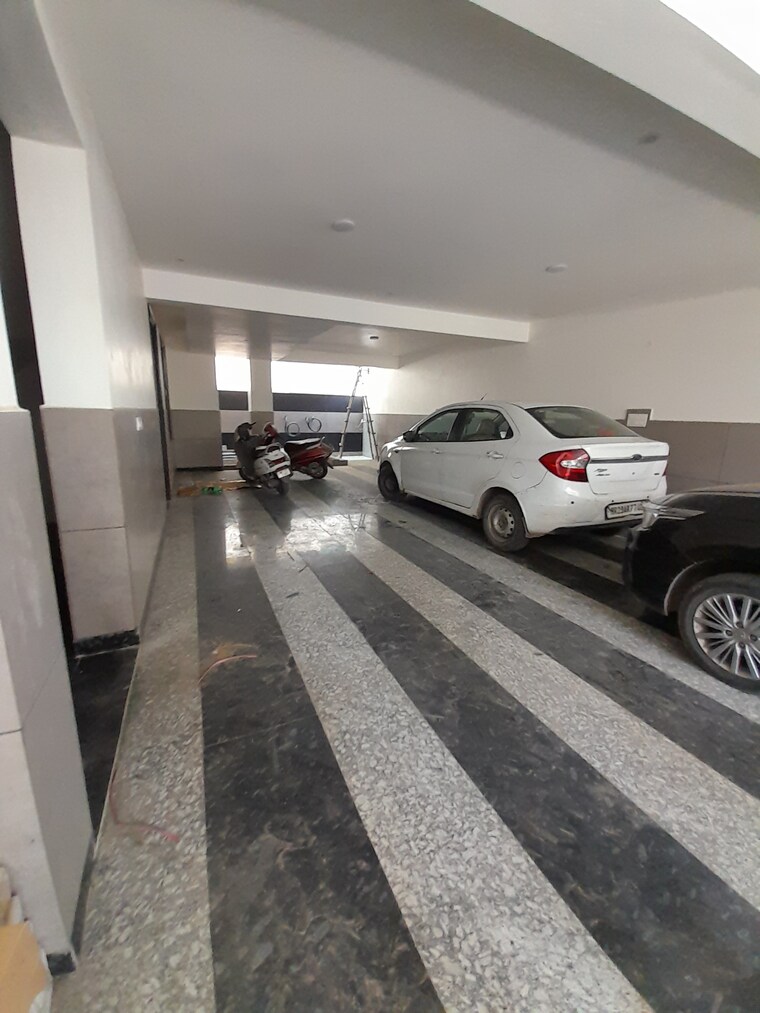  Parking, bptp-district 3 Bedroom 250 Sq.Ft. Builder Floor In Sector 81 Faridabad 10404624
