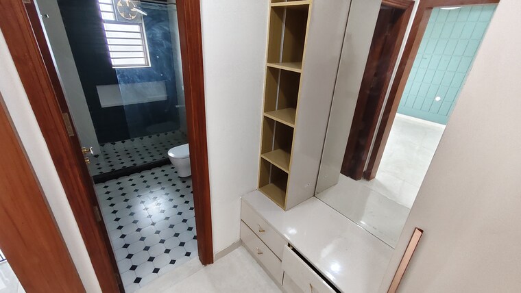 Bathroom, tdi-the-retreat 4 Bedroom 500 Sq.Yd. Builder Floor In Sector 89 Faridabad 10404626