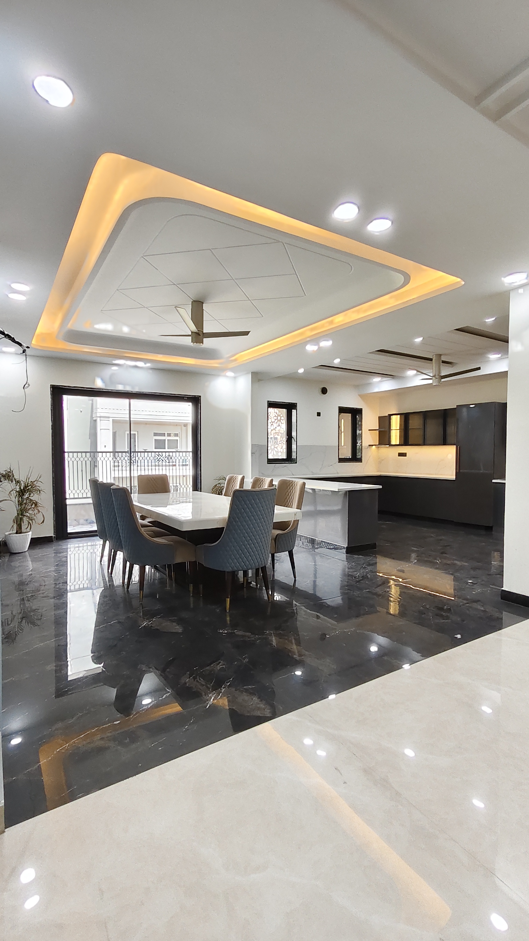 4 BHK + Extra Room Builder Floor For Sale in TDI The Retreat