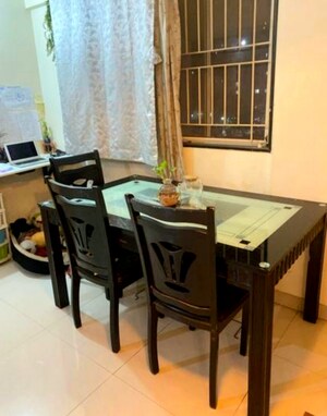 Team Area in 3 BHK Apartment at Ganga CHS Mulund, Mulund West – for Rent