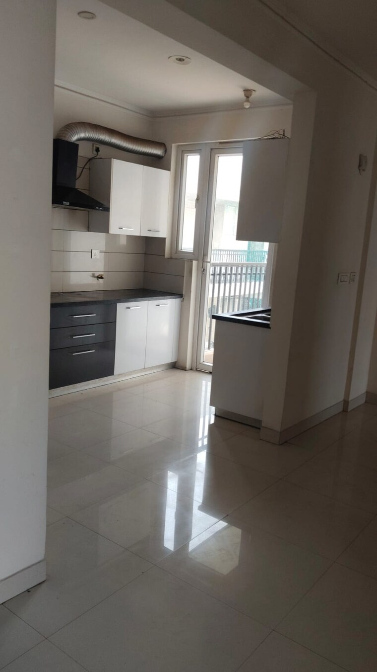 undefined, mp-metro-towers 3 Bedroom 1735 Sq.Ft. Apartment In Dhakoli Zirakpur 10404635