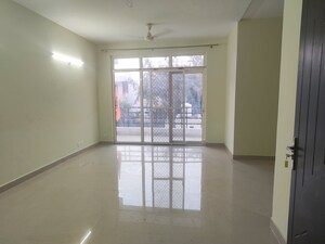 Room in 3 BHK Apartment at A and S Aman Heights, Kursi Road – for Rent