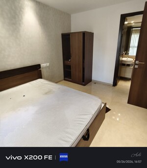 Bedroom in 2 BHK Apartment at Hiranandani Gardens, Powai – for Rent