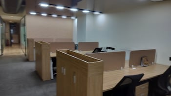 DLF Corporate Greens