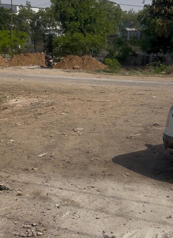 Plot for Sale in Suncity, Gurgaon