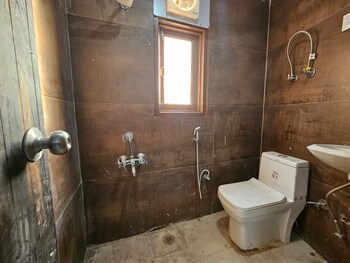 2 BHK Builder Floor for Sale in Saket, Delhi