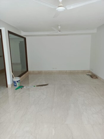 4 BHK Builder Floor for Rent in Safdarjung Development Area, Delhi