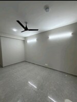 4725 Sq.Ft. Showroom in M3M Cosmopolitan Suites