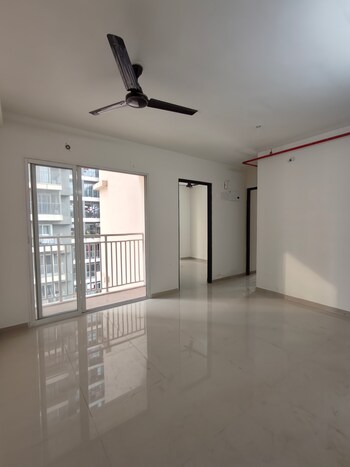 Puranik Grand Central