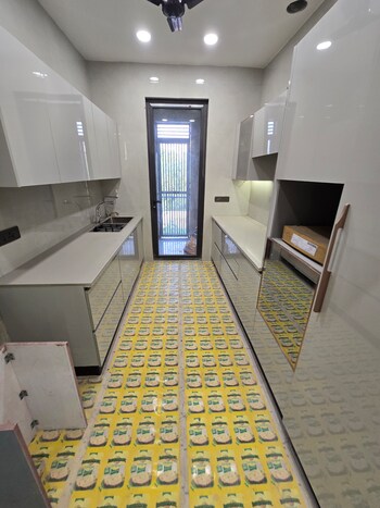 3 BHK Builder Floor for Sale in Kohat Enclave, Delhi