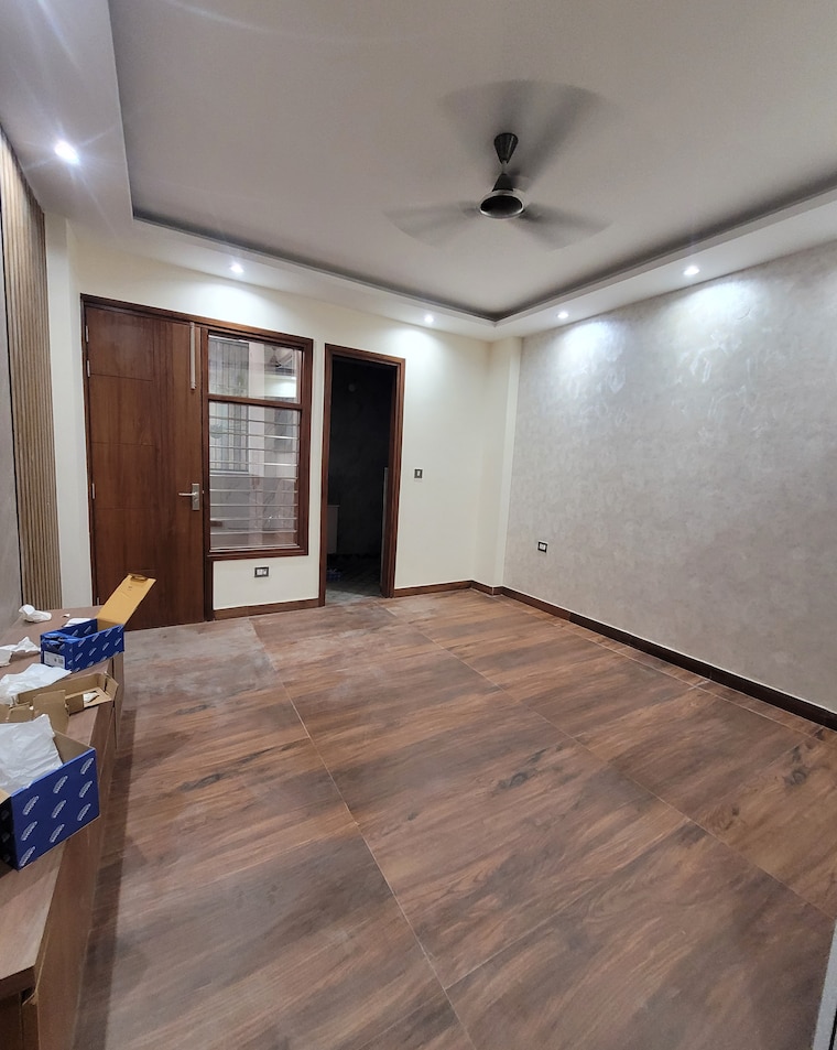 undefined, green fields colony 3 Bedroom 1850 Sq.Ft. Builder Floor In Green Fields Colony Faridabad 10413495