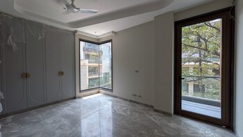 4 BHK Builder Floor for Sale in Safdarjung Enclave, Delhi