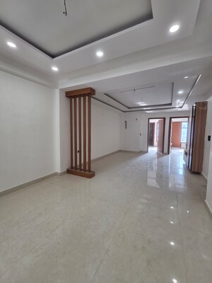 Staircase in 3 BHK Builder Floor at Puri Kohinoor, Sector 89 – for Sale