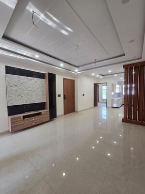 Kitchen in 3 BHK Builder Floor at Puri Kohinoor, Sector 89 – for Sale