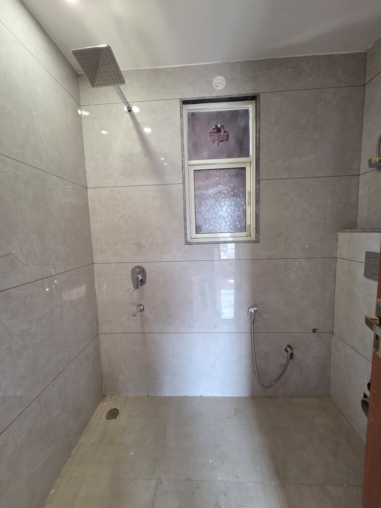 Bathroom, puri-kohinoor 3 Bedroom 1413 Sq.Ft. Builder Floor In Sector 89 Faridabad 10414746