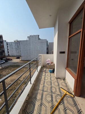 3 BHK Builder Floor – Exterior View View at Puri Kohinoor, Sector 89 - for Sale