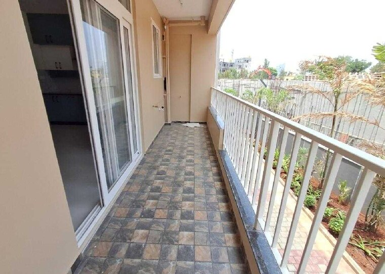 Balcony, saritha-serene 3 Bedroom 1300 Sq.Ft. Apartment In Gunjur Bangalore 10414793