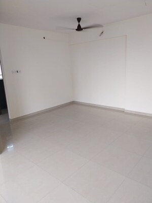 Room in 2 BHK Apartment at Sethia Link View, Goregaon West – for Rent