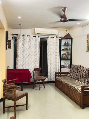 Living Room in 2 BHK Apartment at Padmavati Palace, Vile Parle East – for Rent