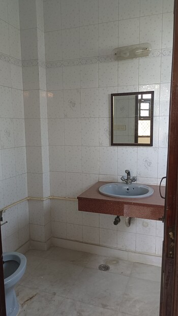 3 BHK Builder Floor for Rent in New Rajinder Nagar, Delhi