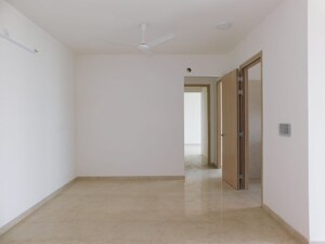 Room in 3 BHK Apartment at Raj Infinia, Malad West – for Rent