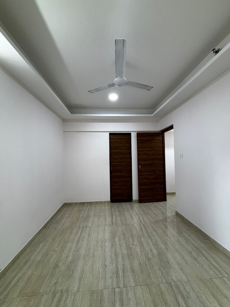 Room, je-and-vee-om-trimurti 2 Bedroom 645 Sq.Ft. Apartment In Malad East Mumbai 10415007