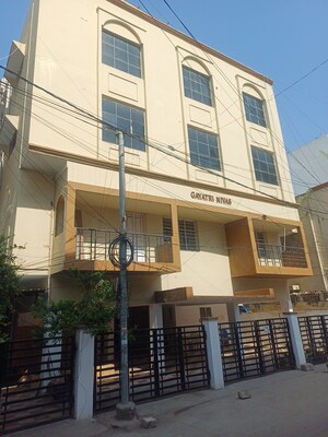  Warehouse For Rent in Begumpet