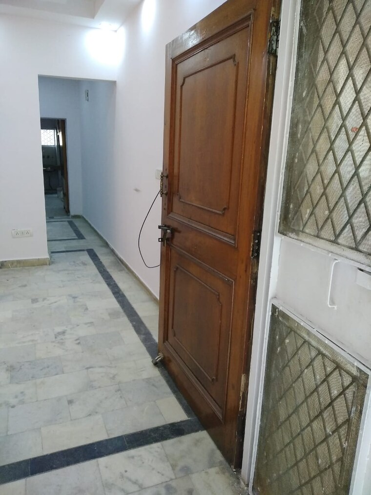 Entrance, amar colony 1.5 Bedroom 787 Sq.Ft. Builder Floor In Amar Colony Delhi 10415025