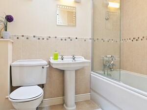 Bathroom in 1 BHK Apartment at Bharat Vihar  – for Rent