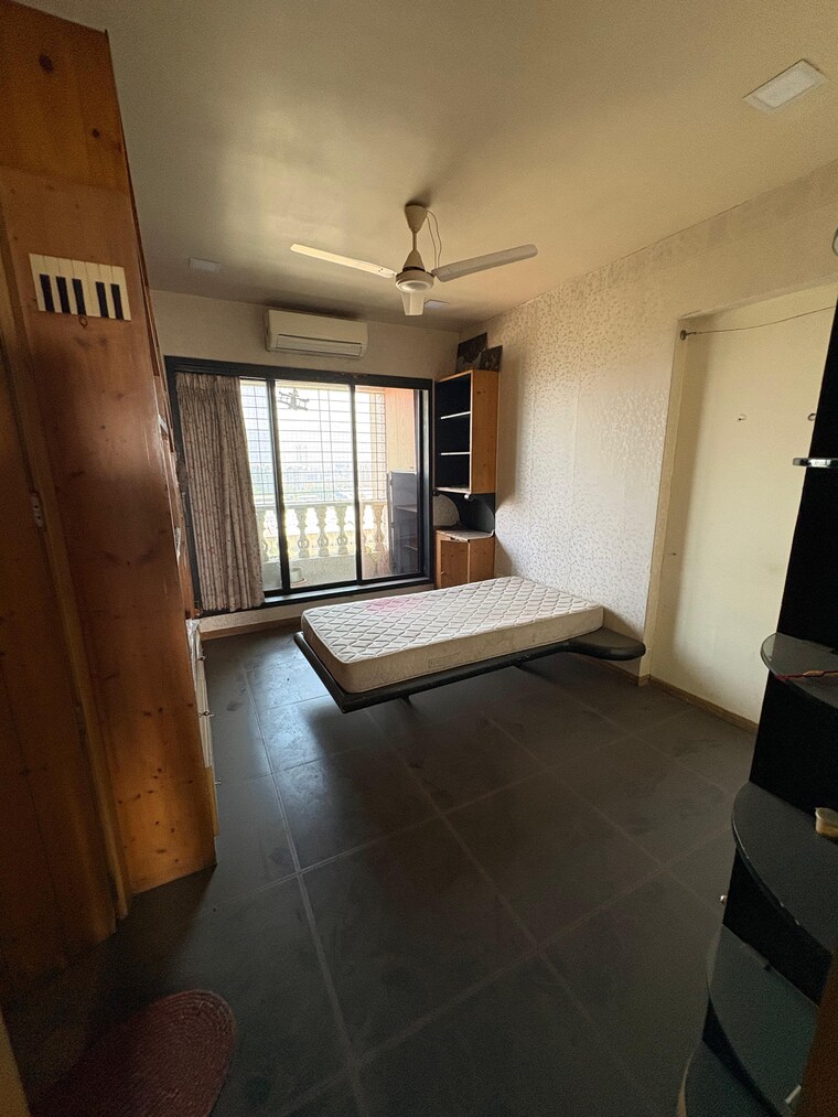 Living Room, army-welfare-chs 3 Bedroom 1600 Sq.Ft. Apartment In Nerul Navi Mumbai 10415044