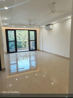 3 BHK + Pooja Room,Servant Room Builder Floor For Rent in Greater Kailash I
