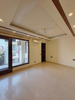 3 BHK + Servant Room Builder Floor For Rent in Greater Kailash I
