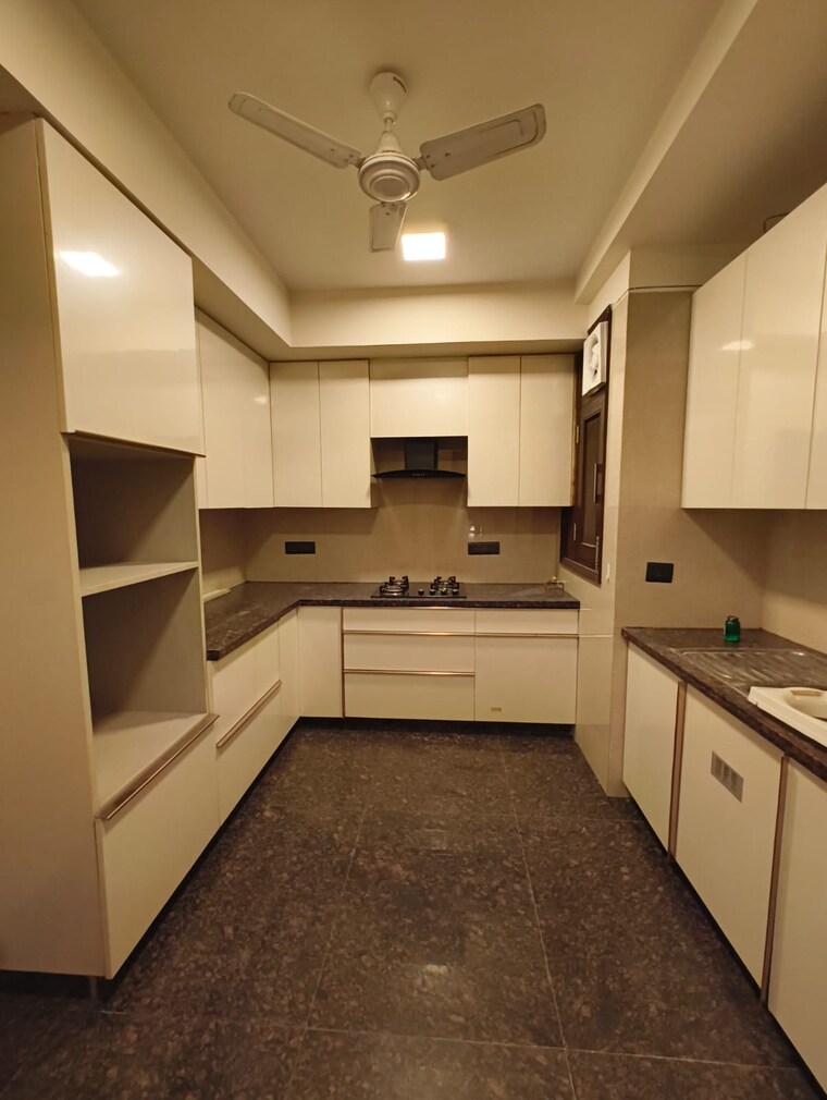 Kitchen, greater kailash i 3 Bedroom 200 Sq.Yd. Builder Floor In Greater Kailash I Delhi 10415060