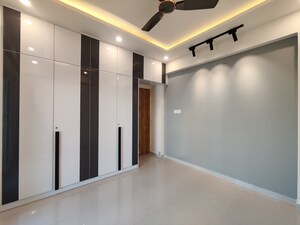 Room in 3 BHK Apartment at Sri Sai Residency Horamavu, Horamavu – for Rent