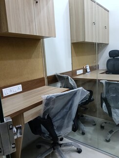 Office Space For Rent in Express Zone