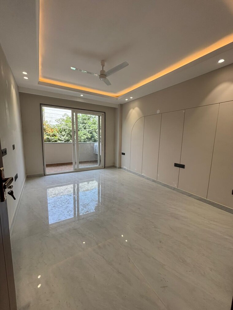 Room, huda-cghs 3 Bedroom 200 Sq.Yd. Builder Floor In Sector 56 Gurgaon 10415084