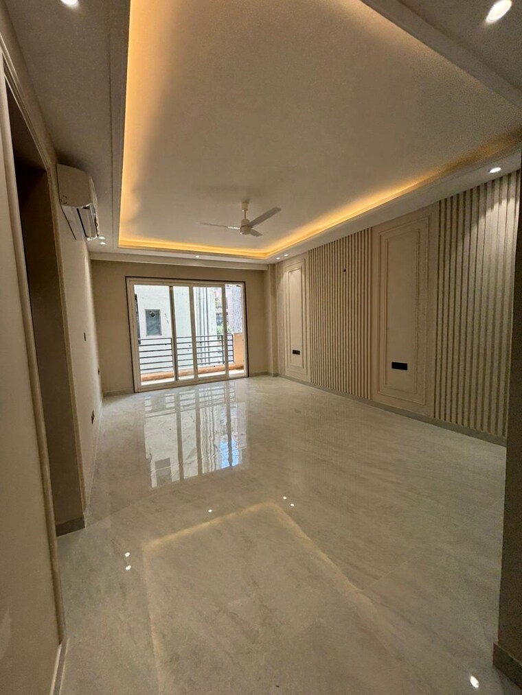 Room, huda-cghs 3 Bedroom 200 Sq.Yd. Builder Floor In Sector 56 Gurgaon 10415084