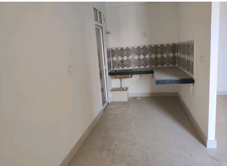 Balcony, signature-global-golf-greens 1 Bedroom 400 Sq.Ft. Apartment In Sector 79 Gurgaon 10415099
