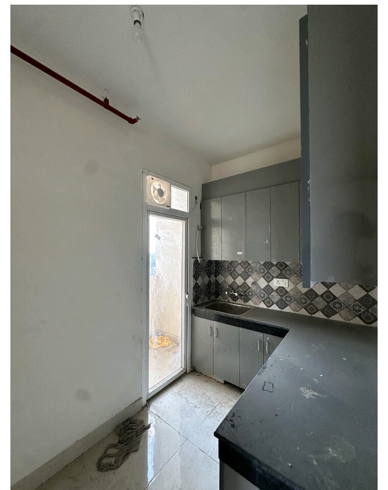 Kitchen, signature-global-golf-greens 1 Bedroom 400 Sq.Ft. Apartment In Sector 79 Gurgaon 10415099