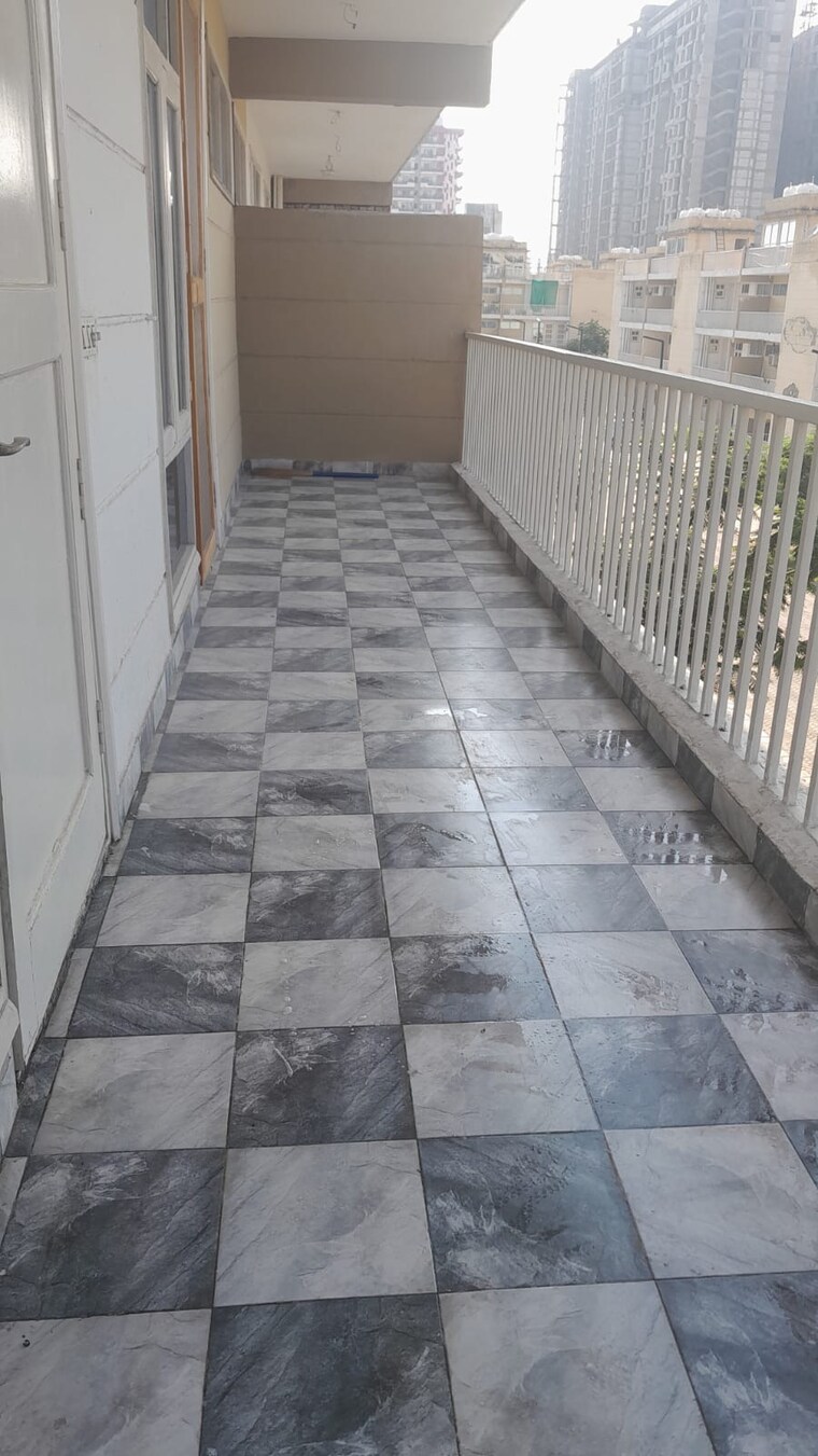 Balcony, tdi-the-grand-retreat 3 Bedroom 1620 Sq.Ft. Builder Floor In Sector 88 Faridabad 10415112