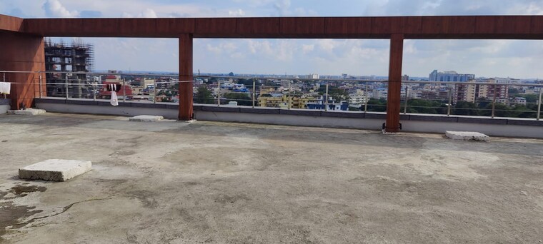  Parking, karam toli chowk Commercial Showroom 1650 Sq.Ft. In Karam Toli Chowk Ranchi 10415565