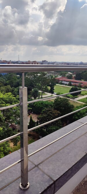 Balcony in  Showroom at Karam Toli Chowk – for Rent