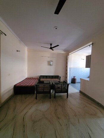 2 BHK Flat for Rent in Gtb Enclave, Delhi
