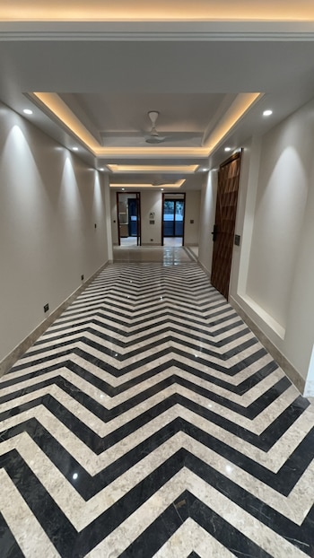 4 BHK Builder Floor for Sale in Naraina, Delhi