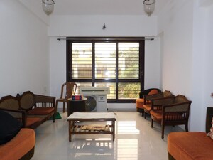 2.5 BHK Apartment For Sale in Chembur