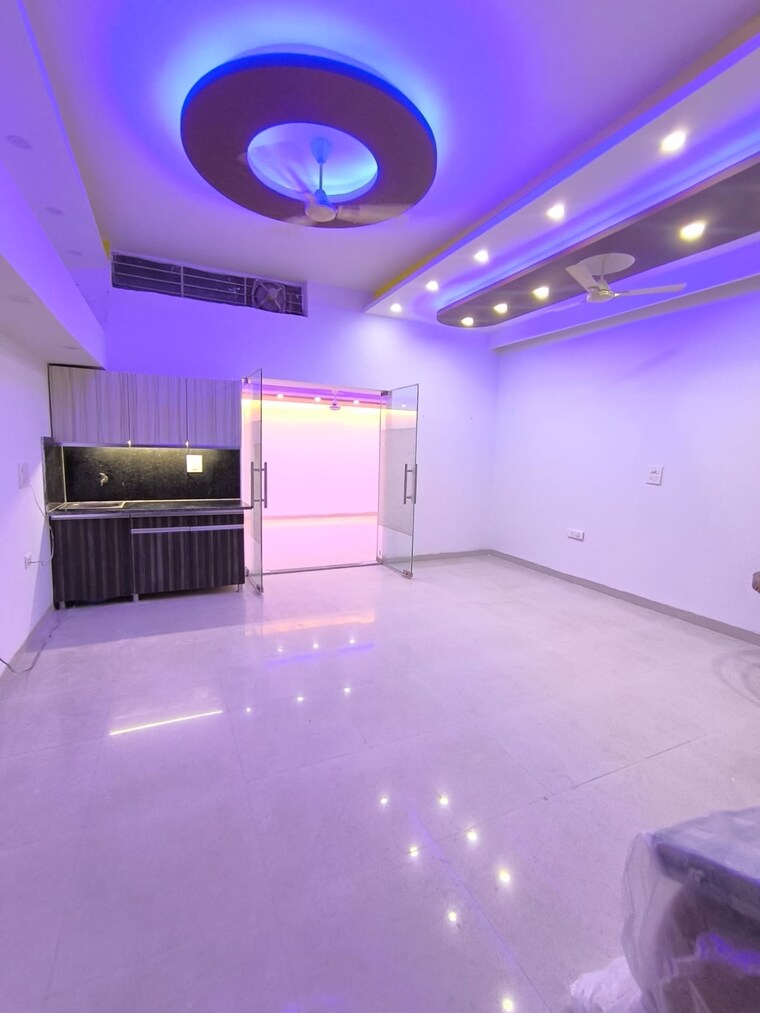 Living Room, sushant lok i 3 Bedroom 500 Sq.Yd. Builder Floor In Sushant Lok I Gurgaon 10418084