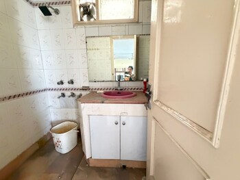 3 BHK Builder Floor for Sale in Hauz Khas, Delhi