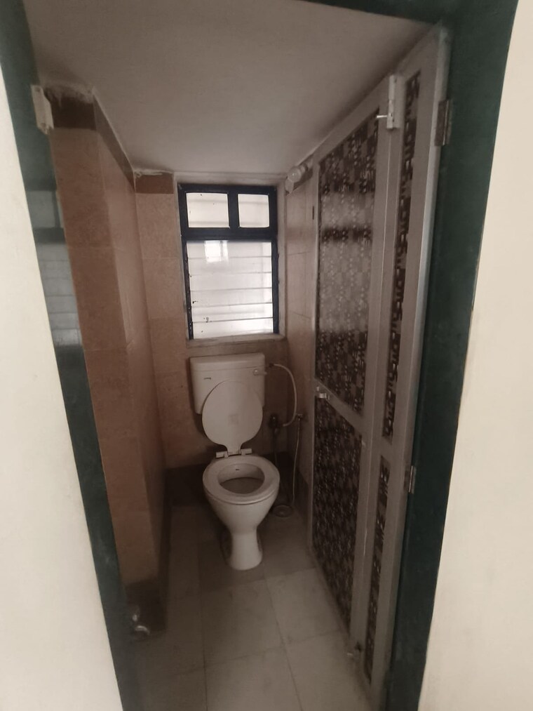 Washroom, siddhi-apartment-prabhadevi 1 Bedroom 345 Sq.Ft. Apartment In Prabhadevi Mumbai 10421368