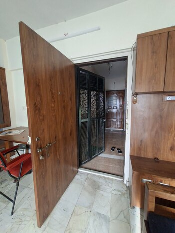 1 BHK Flat for Sale in Ic Colony, Mumbai